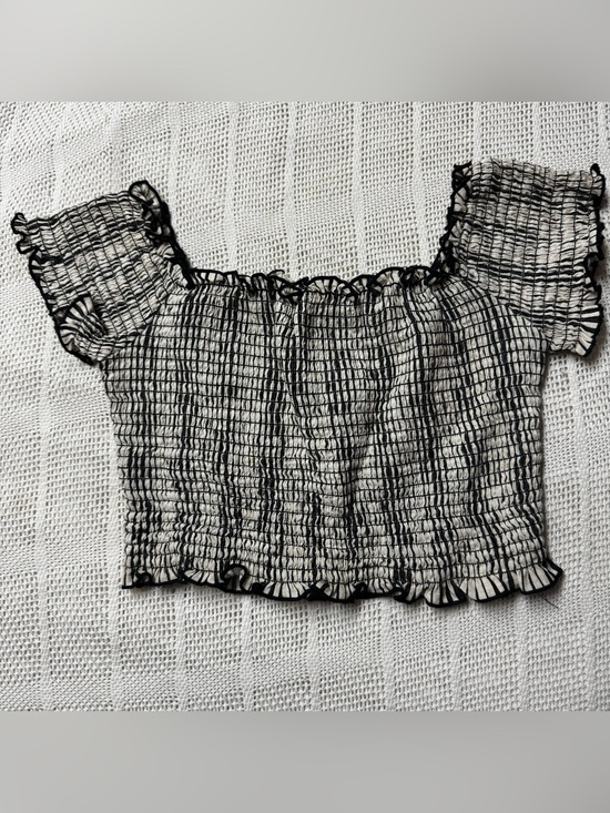 Show Me Your MuMu Tops - Show Me Your MuMu Black and White Smocked Off-Shoulder Crop Top